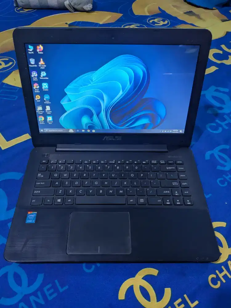 Laptop Asus A455L Core I3 Ram 4 Udah SSD Normalan Tinggal Pake