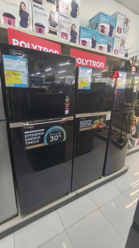 Kulkas Polytron 2 pintu dikredit bisa tanpa dp
