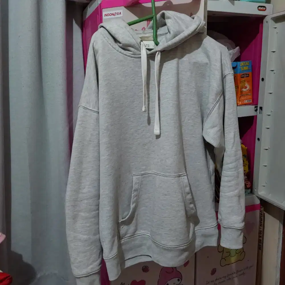 Jaket hoodie hnm ori bahan tebal size S luar