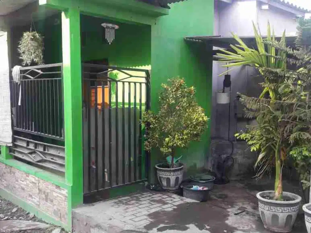 Rumah dan kost di bambe driyorejo lokasi dekat toll