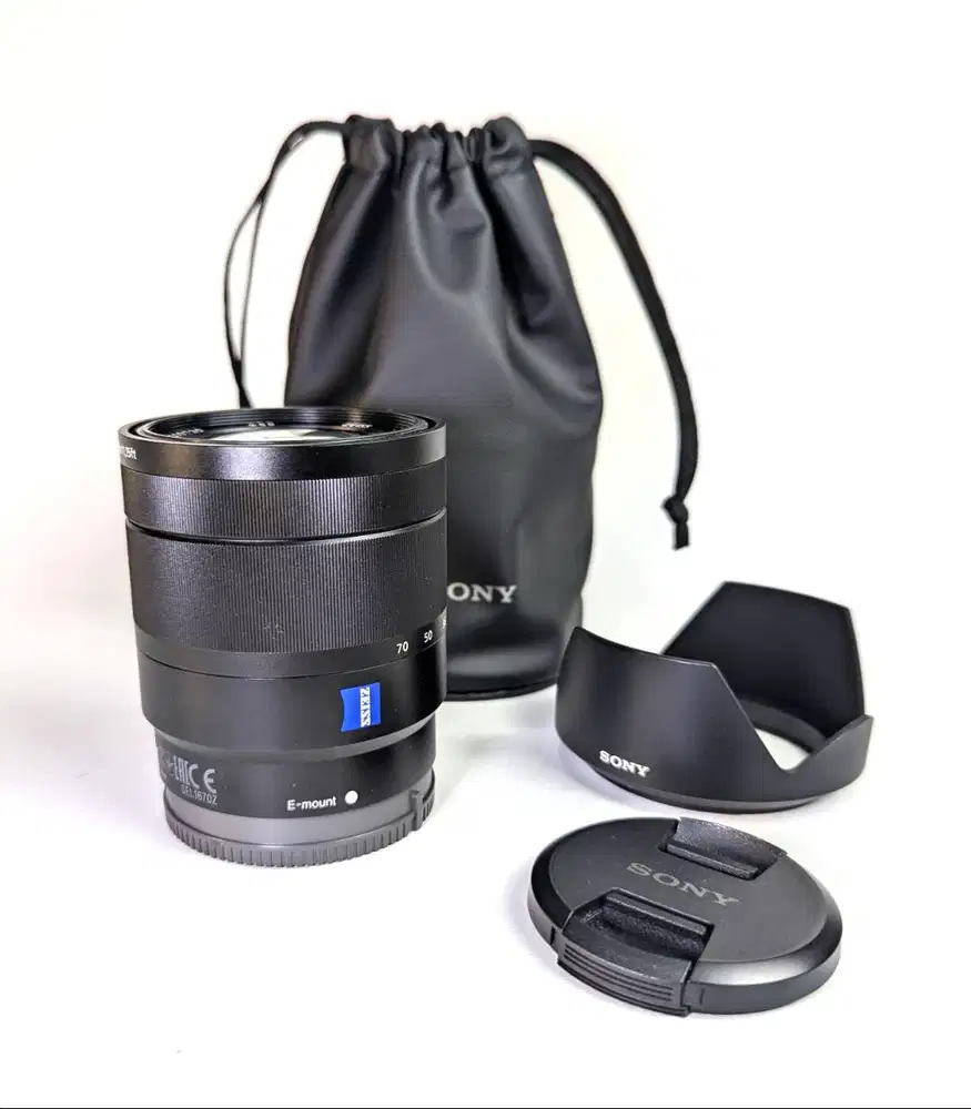 Lensa Zoom Sony Zeiss Vario Tessar E-mount 16-70mm 16 mm 70 mm Lens Se