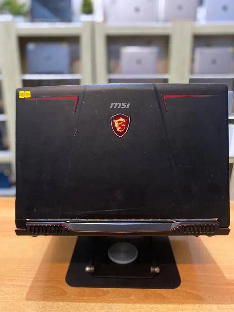 MSI GAMING GE63 I7 7700HQ RAM 16GB SSD 256GB+HDD 1TB GTX 1060 6GB GRNS