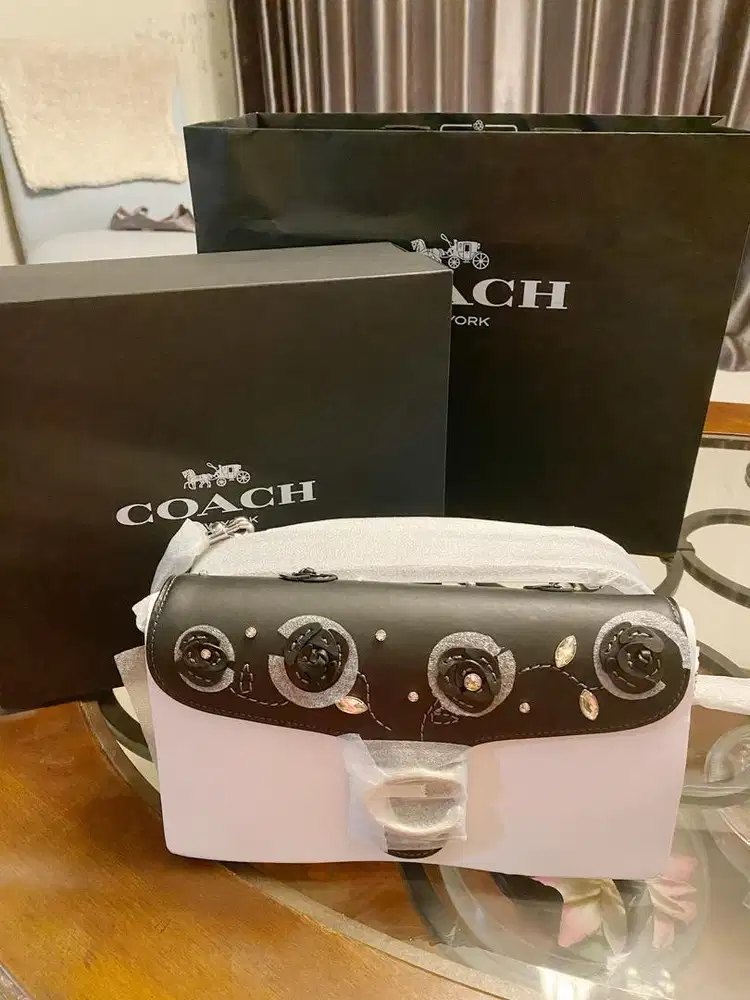NEW! COACH TABBY 26 with CRYSTAL EMBELLISHMENT