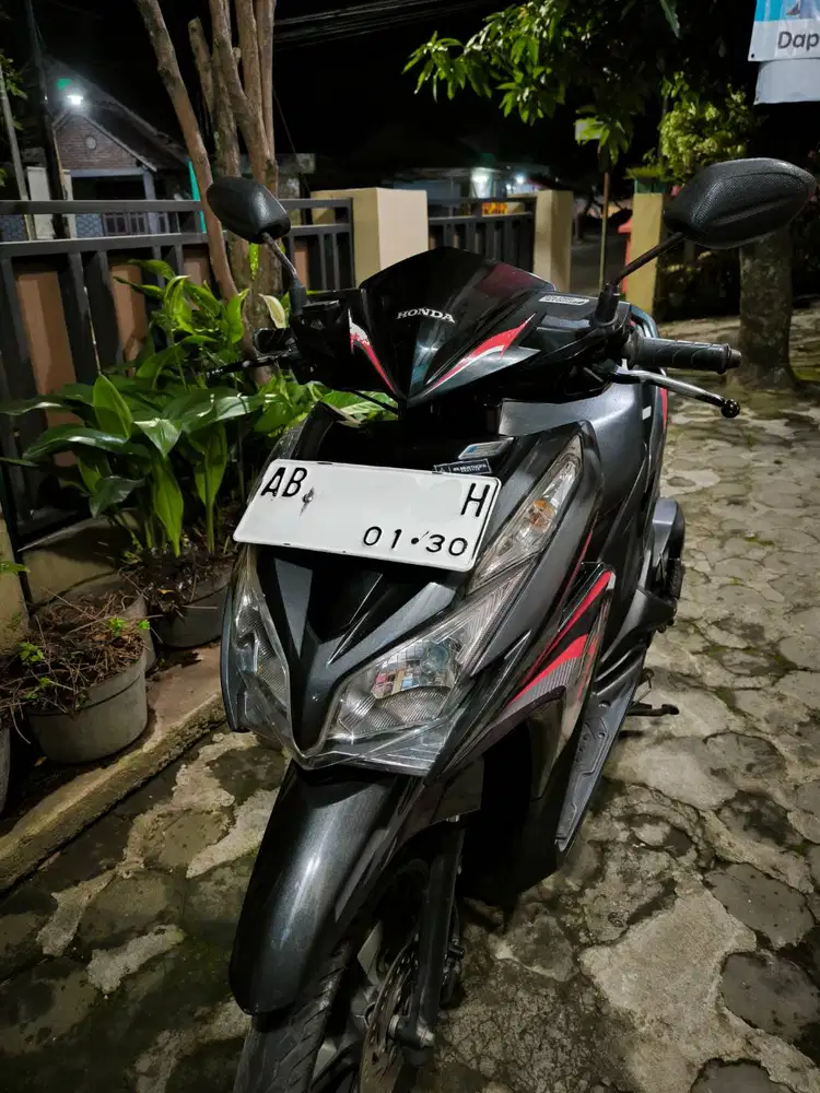 Jual Vario 125 2014 (KZR) Techno ISS istimewa Klangenan
