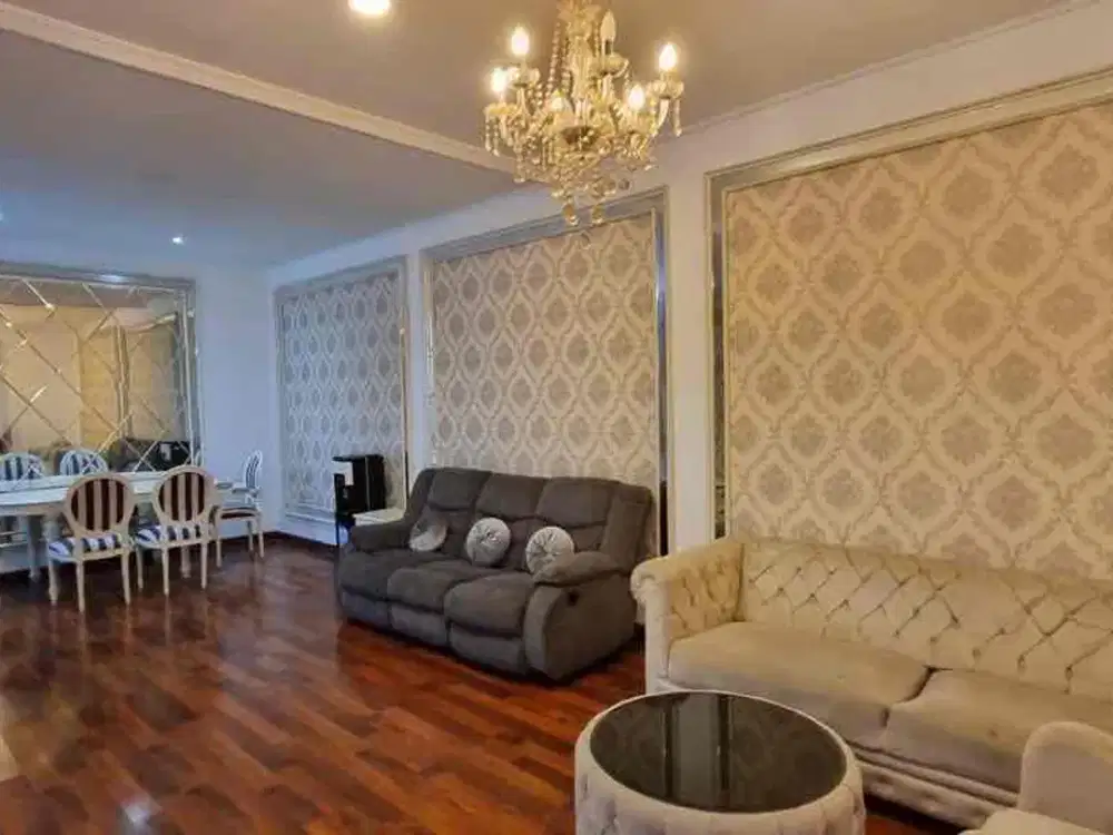 FOR sale 

RUMAH MEWAH DI BUAHBATU SQUARE
FULL FURNISH, SIAP HUNI