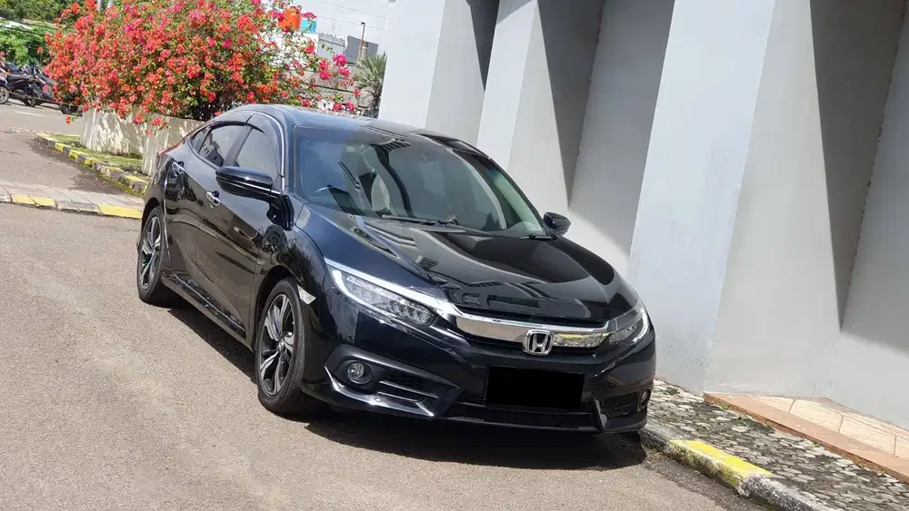 [ GARANSI 5TH ] Honda Civic 1.5 Turbo ES Sedan CVT AT 2017/2018