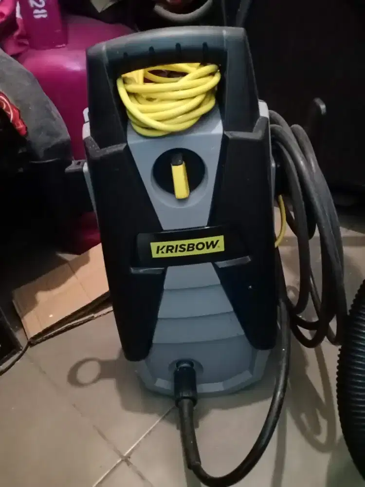 Dijual alat steam mobil merek krisbow, masih bagus