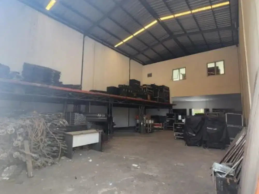 Jual/Sewa Gudang Strategis di Pusat Niaga Terpadu – Dekat Tol & Kawasan Industri
