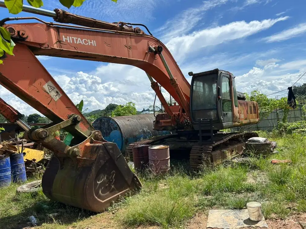 Jual excavator hitachi 330-3f tahun 2011