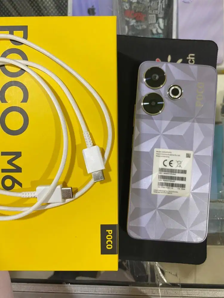 POCO M6 RAM 8/256 GB