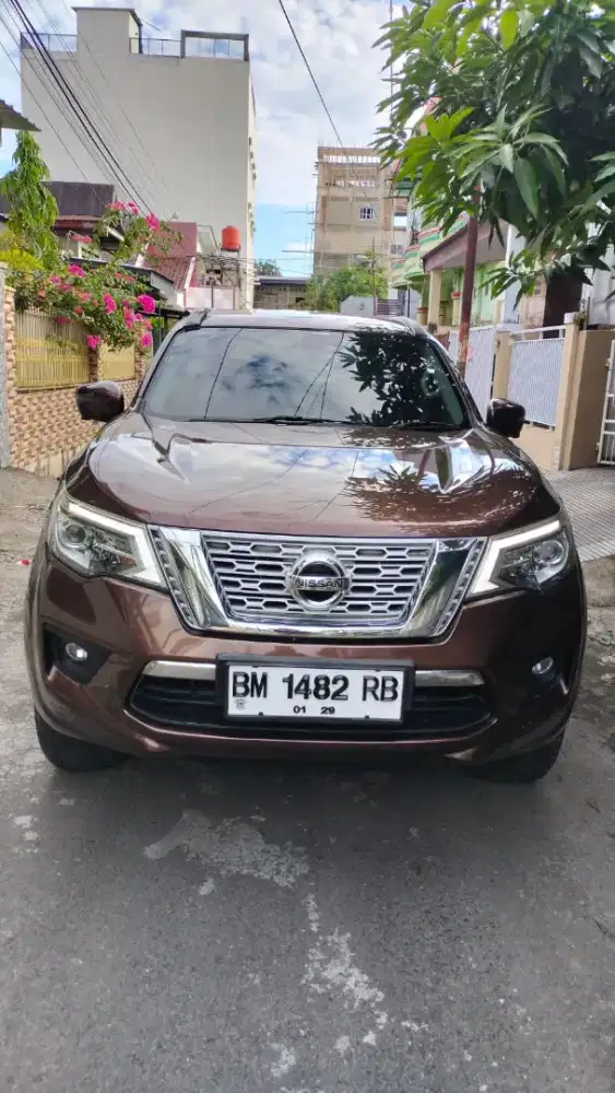Jual Nissan Terra VL