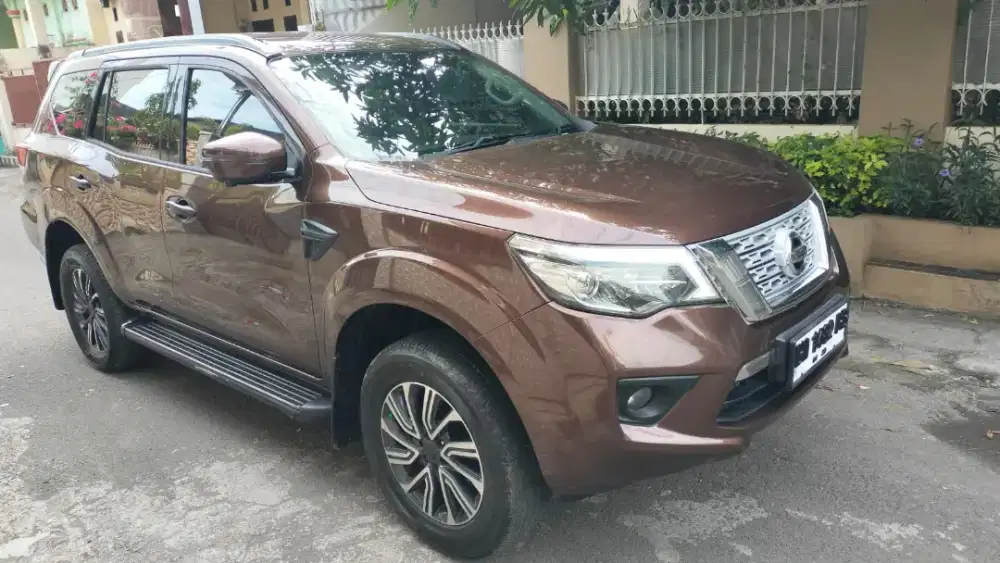 Jual Nissan Terra VL