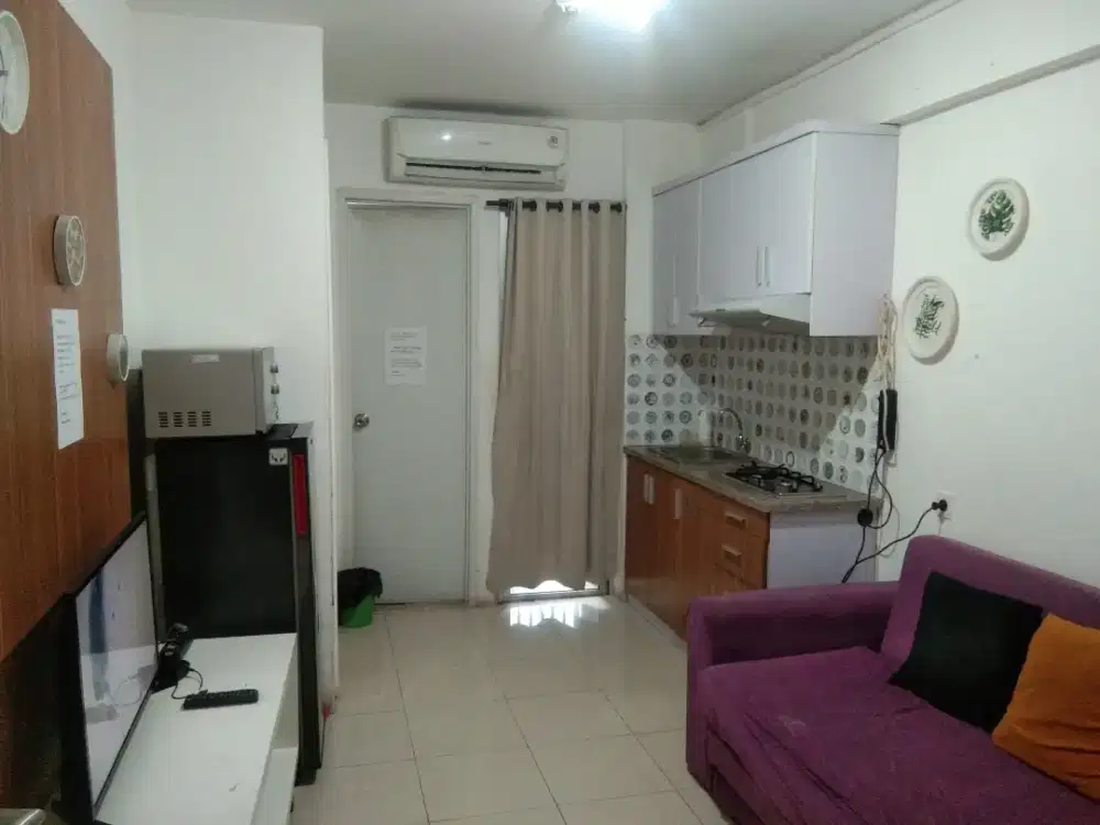 Disewakan 2BR FF lt rendah View kolam renang Apartemen Bassura City