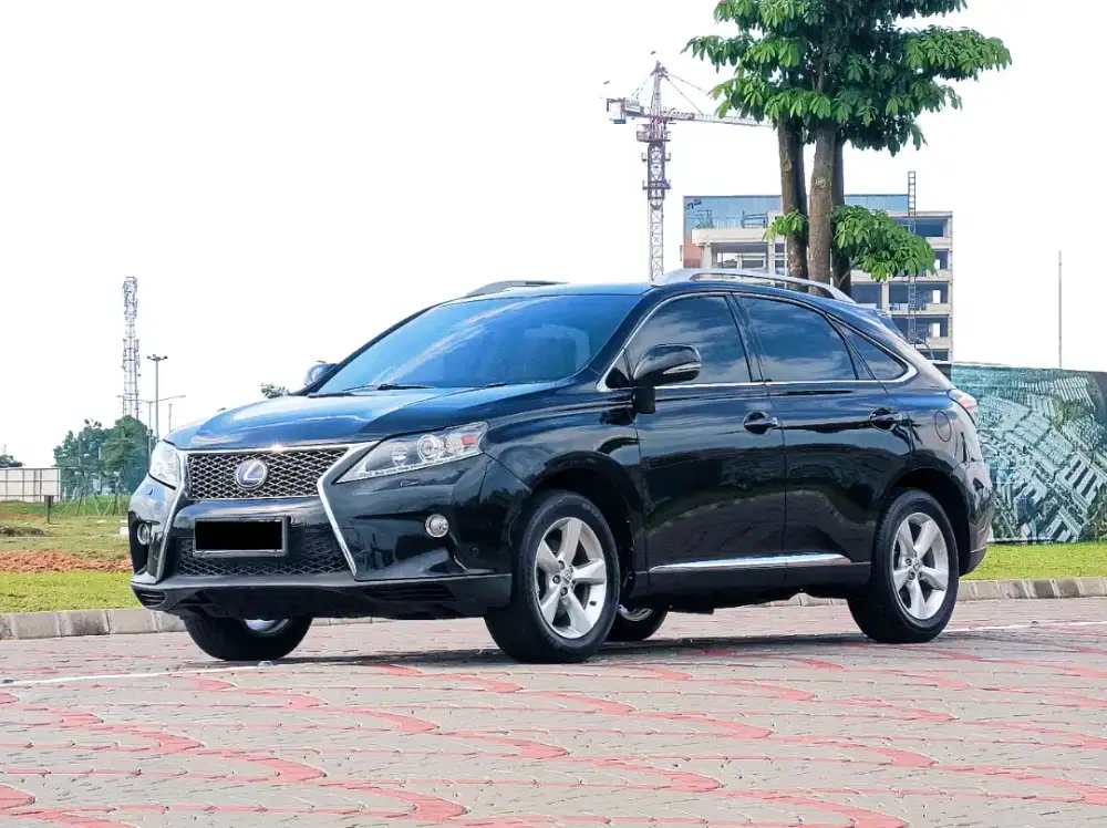 Lexus RX 270 AT 2012 (Upgraded to Facelift Model)
