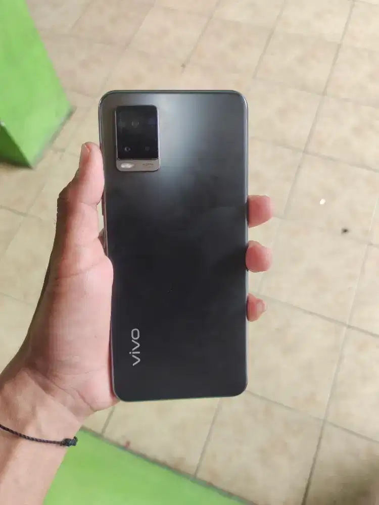 Vivo v20 ram 8/128gb