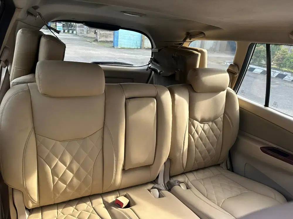 Toyota Kijang Innova 2005 Diesel