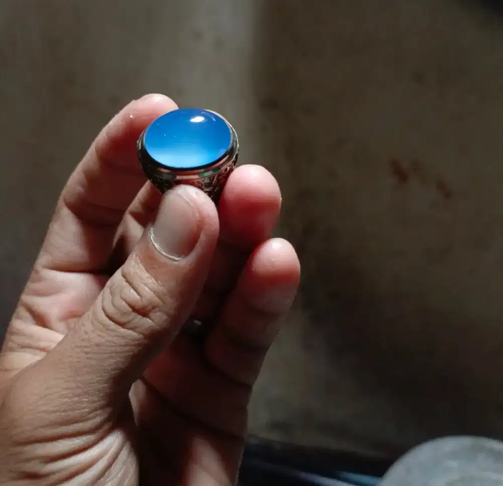 Batu anggur biru langit baturaja kristal giwang