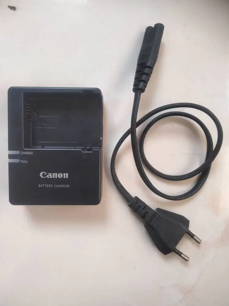 Charger Camera Canon EOS Original