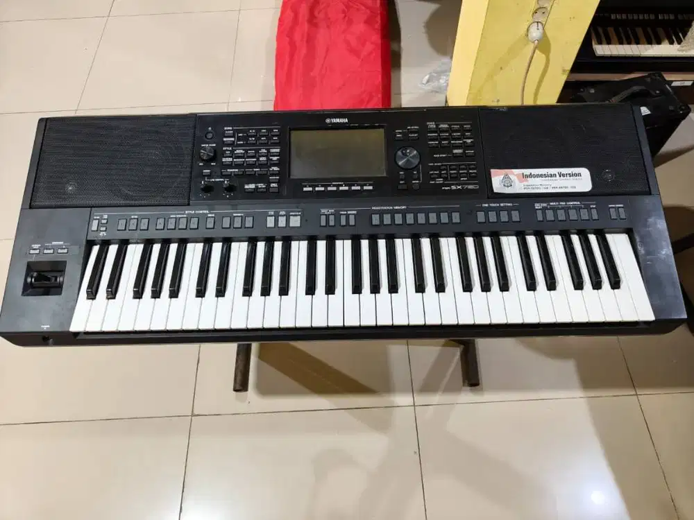 Dijual Keyboard Yamaha Psr Sx720 Normal