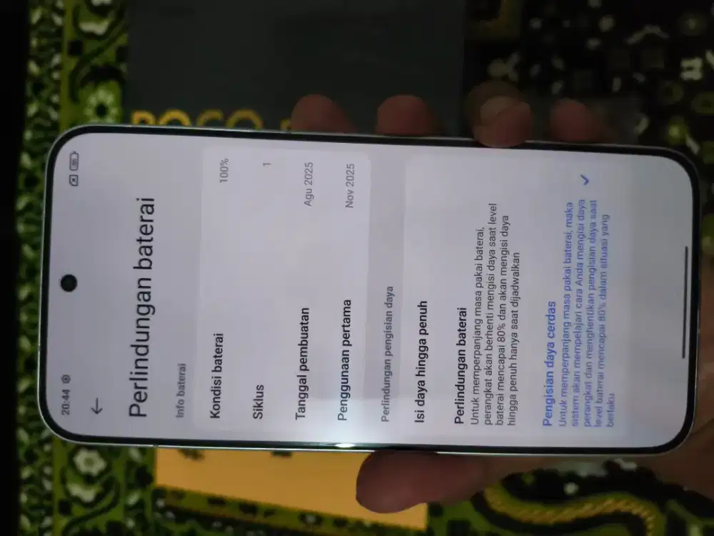 Handphone Poco F7 Silver Open Box (Nego Pertamax)