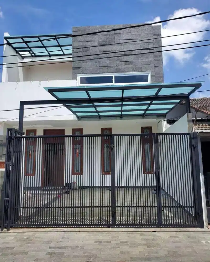 Kanopi kaca tempered