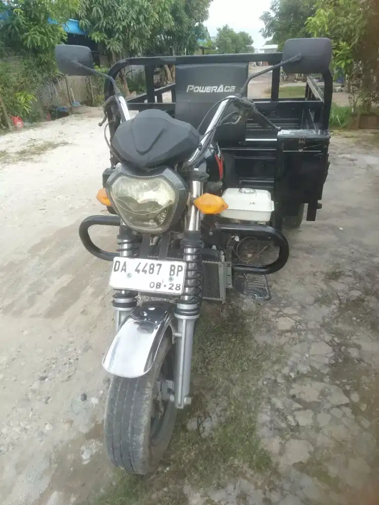 Tossa powerAce cc200