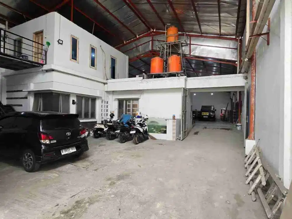 DIJUAL GUDANG ATAU RUKO LAHAN KOMERSIL DI JALAN RADEN SALEH CILEDUG, KARANG TENGAH