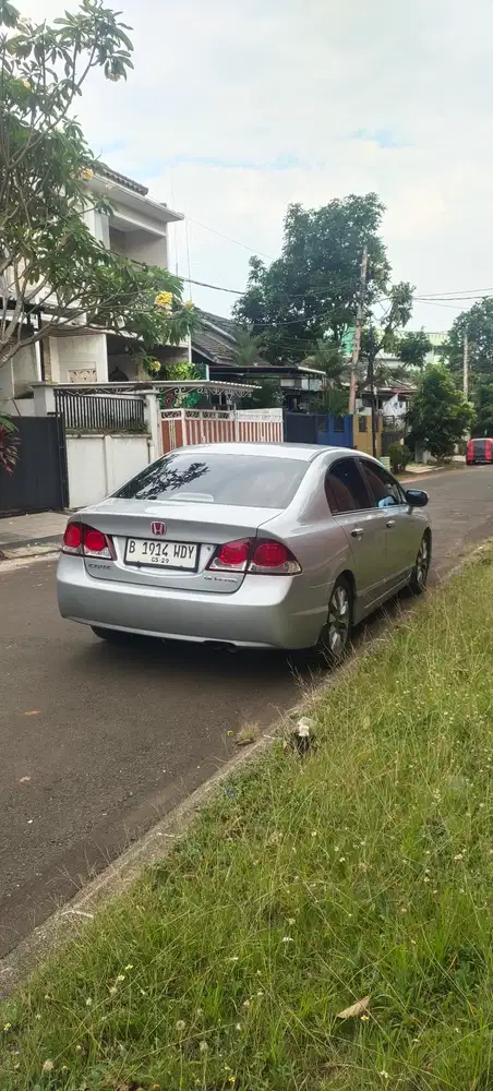 Honda Civic 2010 Bensin