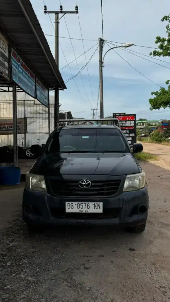 Hilux Singlecabin 2012 Bensin