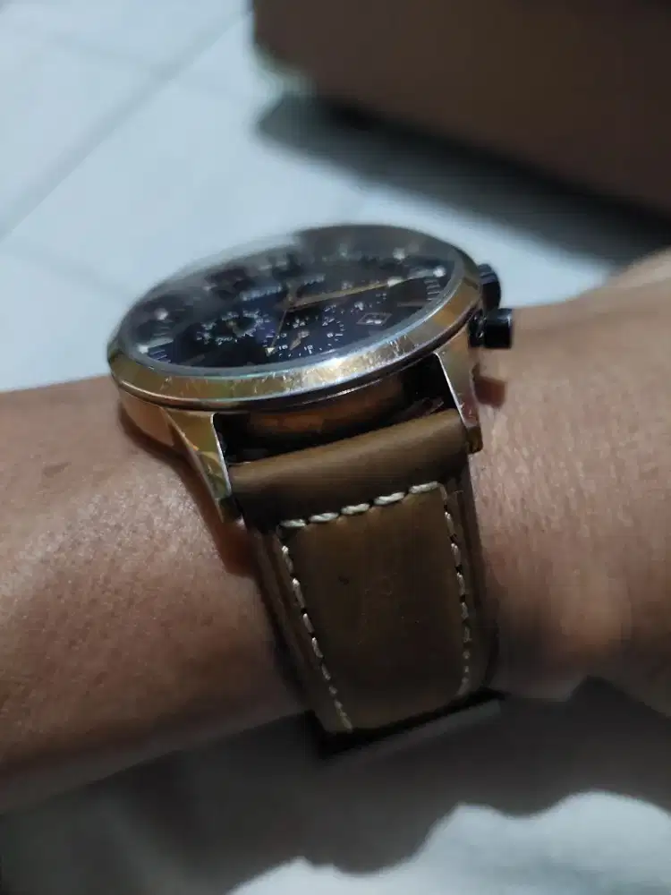 Jam tangan crist verra