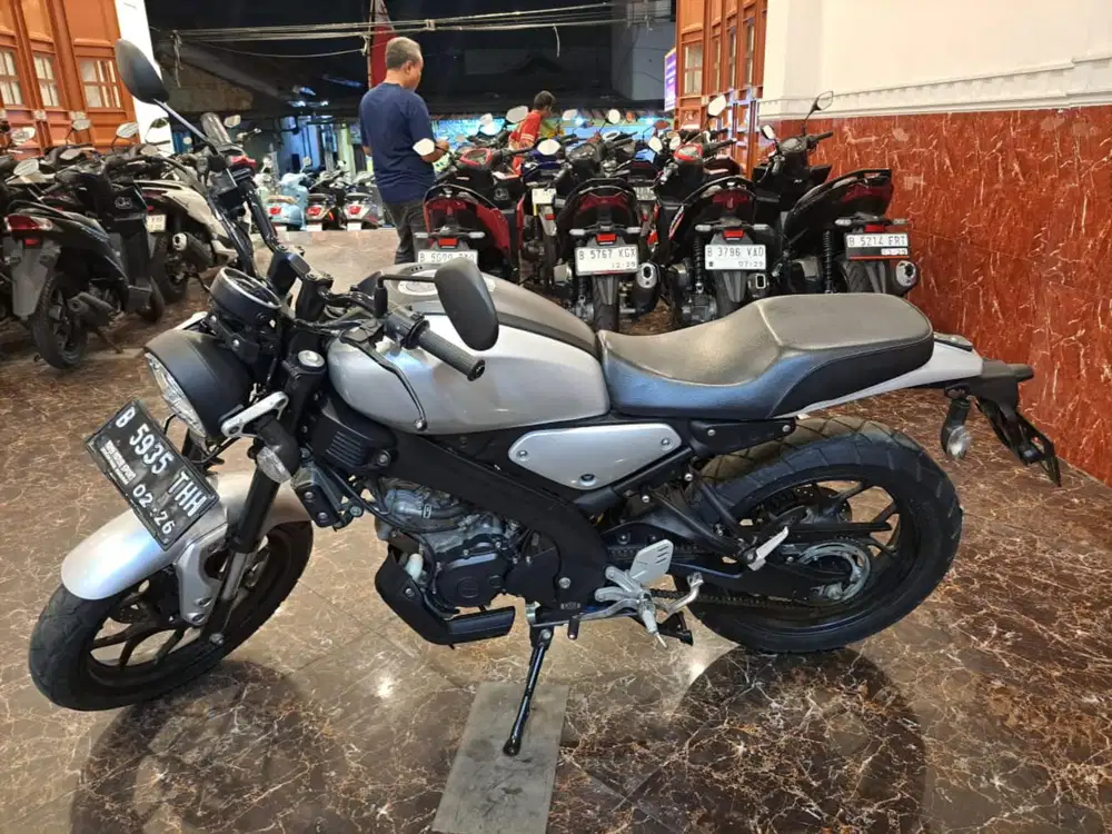 HUB KOM DP PROMO XSR 155 MOTOR GRES MOTOR MULUS MESIN HALUS KM RENDAH