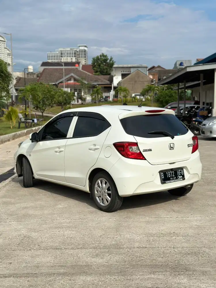 Honda Brio Satya  AT 2022