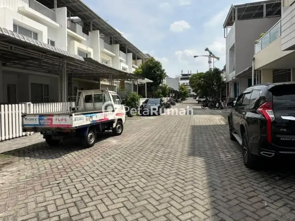 DIJUAL RUMAH JALAN SELAMAT KETAREN KOMPLEK MUTIARA PALACE-DAERAH PERCUT SEI TUAN