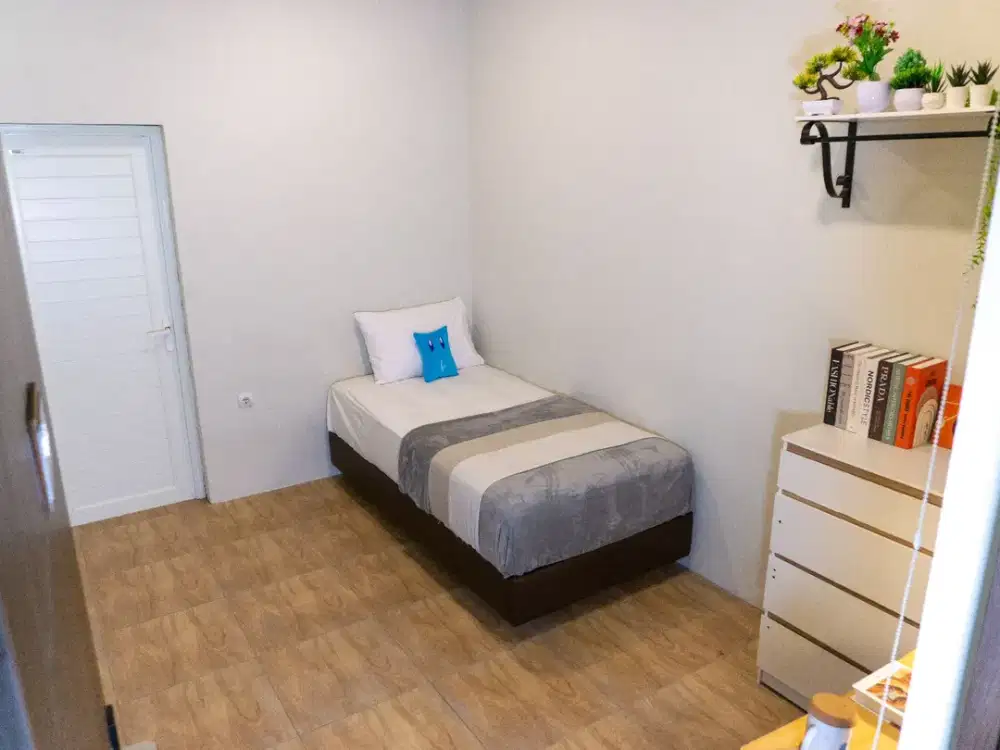 Kostzy Stay Central Kemayoran Bungur Besar