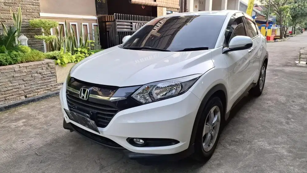 Honda HRV E 2018 Putih km rendah istimewa