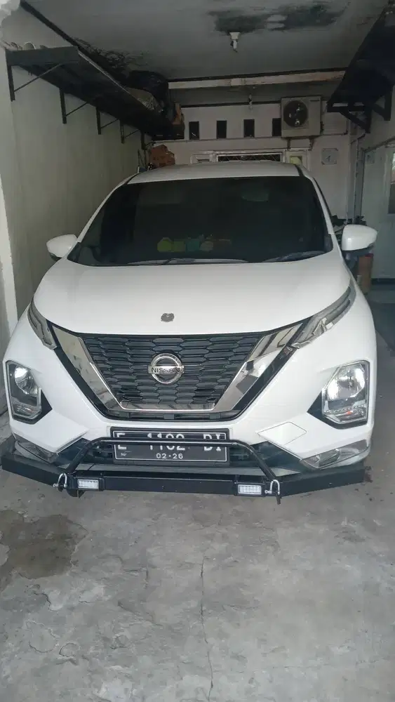 Dijual nissan all new livina type ve automatic