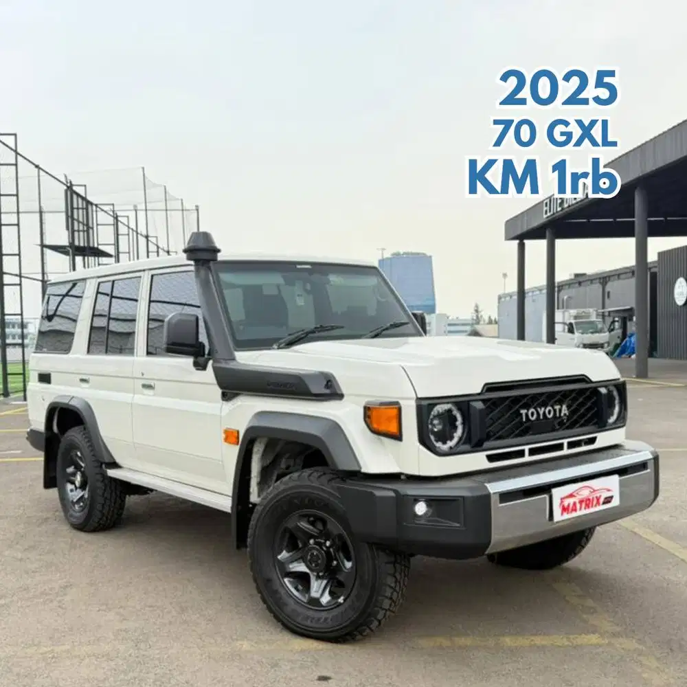Toyota Land Cruiser 70 GXL 2.8 2025 NIK 2024 LC70 White Putih LC 70