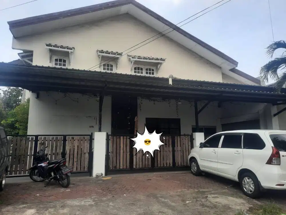 Dijual Rumah Hook 2 Lantai Dukuh Kupang Utara Surabaya