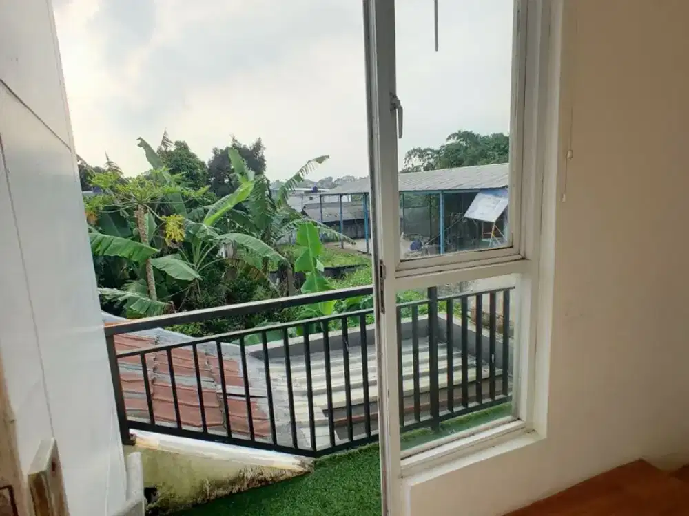 DIJUAL RUMAH BAGUS 2 LANTAI SIAP HUNI DI KARADENAN TOWNHOUSE BOGOR