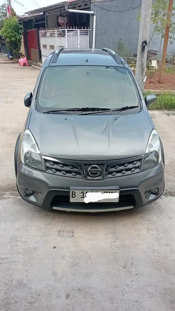Nissan Livina 2013 Bensin