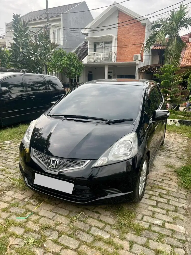 Jazz Rs 2010 Hitam Automatic