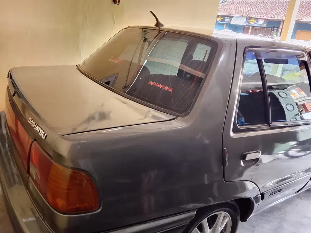 Daihatsu Charade 1996 Bensin