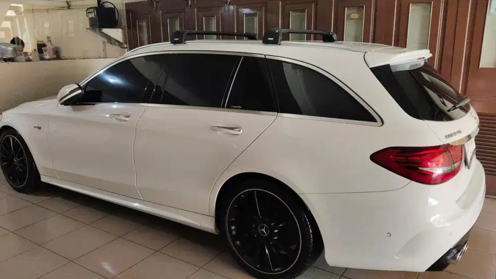 Mercedes Benz AMG C43 Estate Wagon