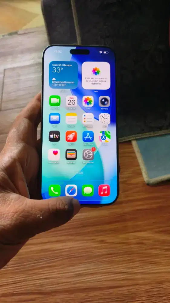 Iphone 16 promax 256gb ibox unit only garansi on MINUS baca deskrip