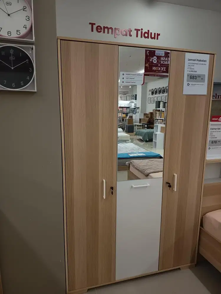 Selma Jovi Lemari Pakaian 3 Pintu - Cokelat Oak