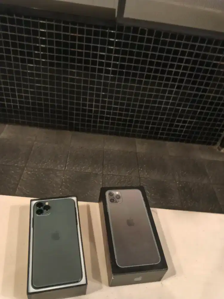 Iphone 11 pro max 256gb begitu baru