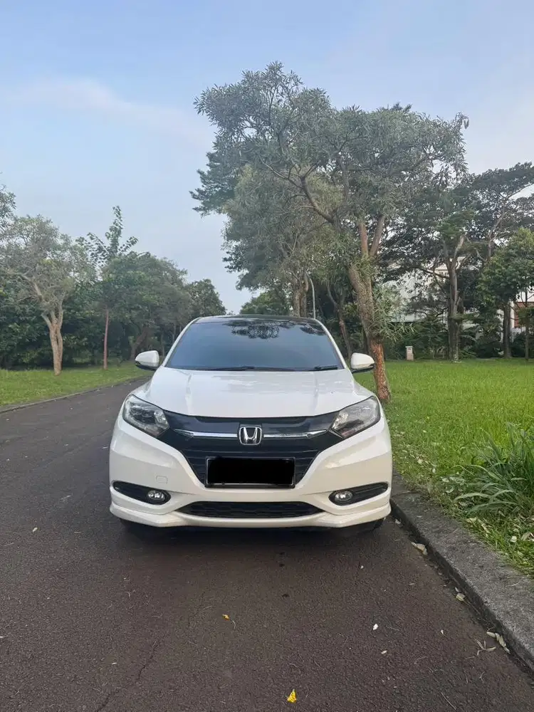 HONDA HRV 1.8 PRESTIGE 2017 PUTIH
