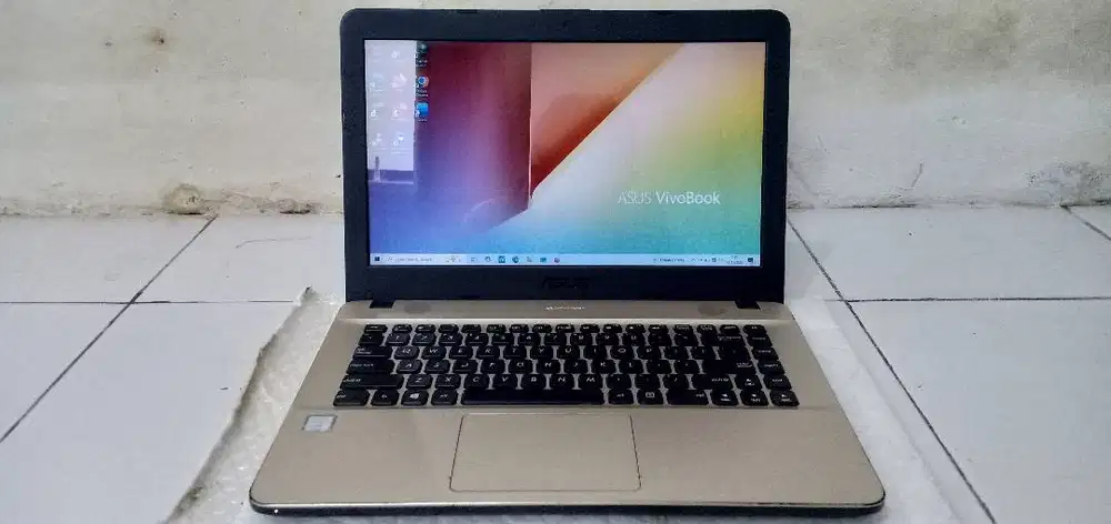 Laptop ASUS X441U, Core i3 Gen 7 Dual VGA NVIDIA, RAM 8GB SSD 128GB