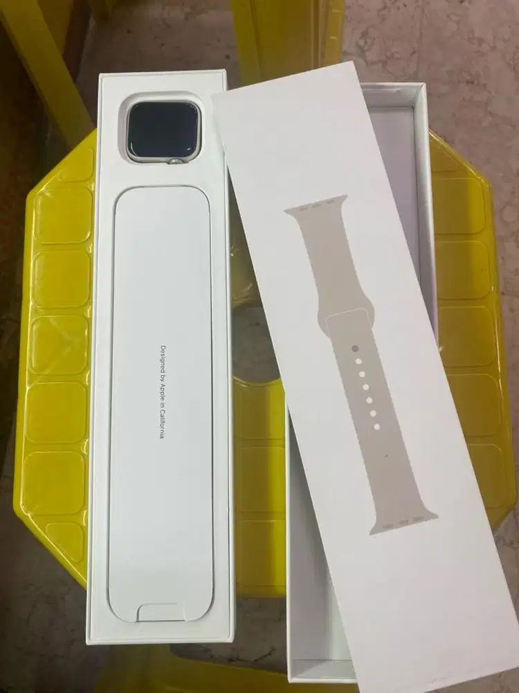 Apple Watch SE 2 40MM StarLight Ex IBOX