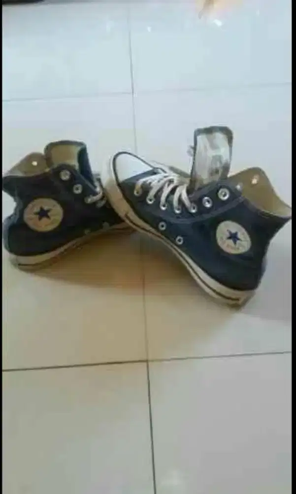 Sepatu Converse